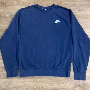 Nike Men’s small blue crewneck sweater